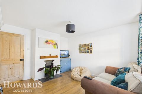 3 bedroom terraced house for sale, Market Place, Kessingland