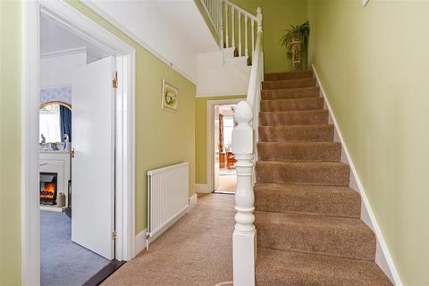 4 bedroom semi-detached house for sale, London Road, Widley