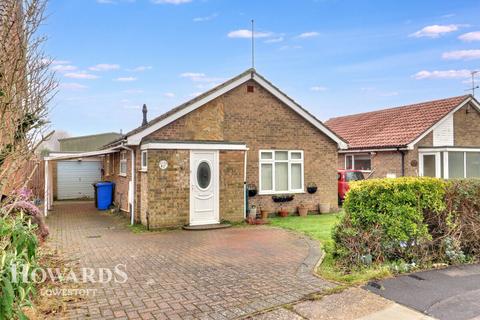 2 bedroom detached bungalow for sale, Catchpole Close, Kessingland