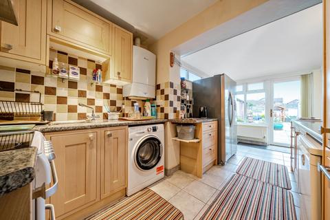 undefined, Shillbrook Avenue, Carterton, Oxfordshire, OX18