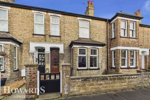 3 bedroom terraced house for sale, Dene Road, Lowestoft