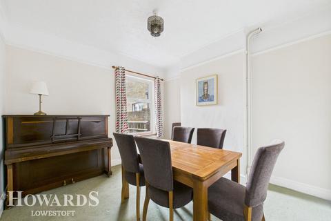 3 bedroom terraced house for sale, Dene Road, Lowestoft