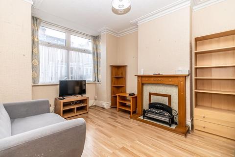 3 bedroom terraced house for sale, Pretoria Road, Southsea