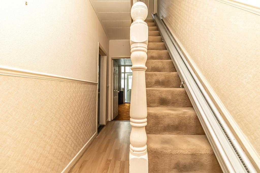 House in Portsmouth - View 6