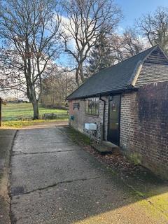 3 bedroom detached house to rent, West Sussex, Coolham
