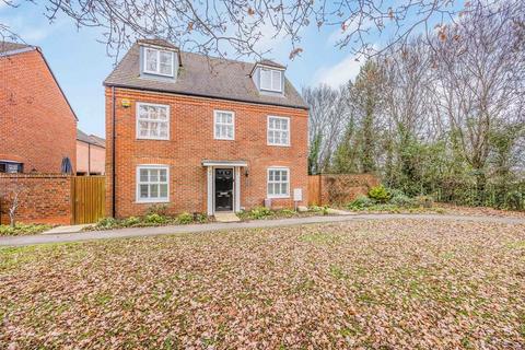 5 bedroom detached house for sale, Baileys Way, Hambrook
