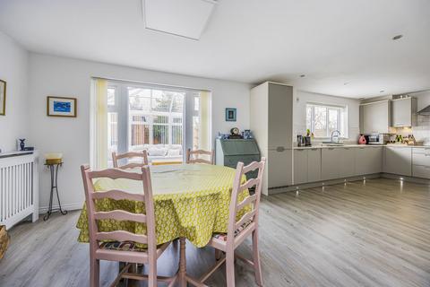 5 bedroom detached house for sale, Baileys Way, Hambrook