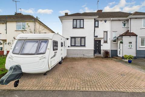 3 bedroom semi-detached house for sale - Chilham Road, Gillingham