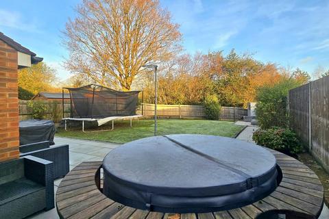 4 bedroom detached house for sale, Langmore Lane, Lindfield