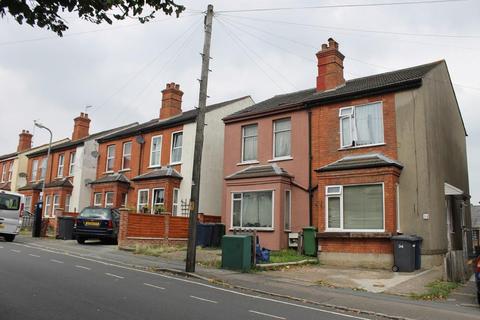 undefined, Kitchener Road, High Wycombe HP11