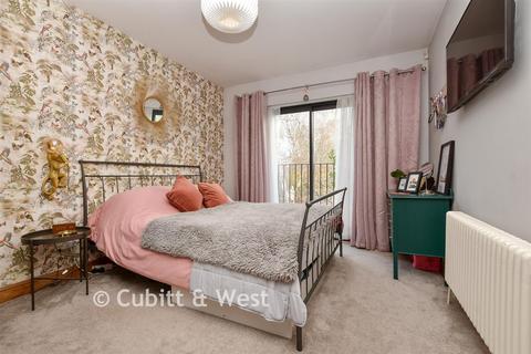 5 bedroom detached house for sale, Kingston Road, Leatherhead, Surrey