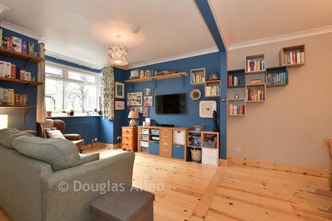 4 bedroom terraced house for sale, Hartington Road, Walthamstow