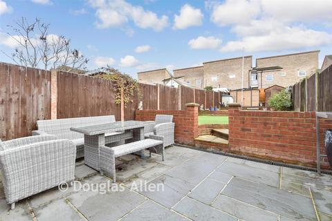 undefined, High Road, Basildon SS15