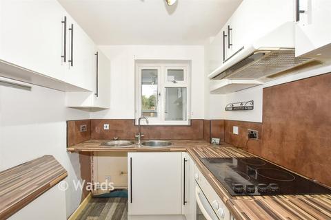 Beauvoir Drive, Church Milton, Sittingbourne, Kent