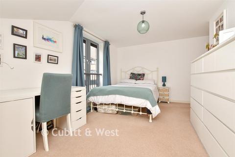 1 bedroom apartment for sale, 59 Whytecliffe Road South, Purley CR8