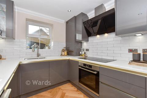 3 bedroom detached house for sale, St. James Close, Deal, Kent