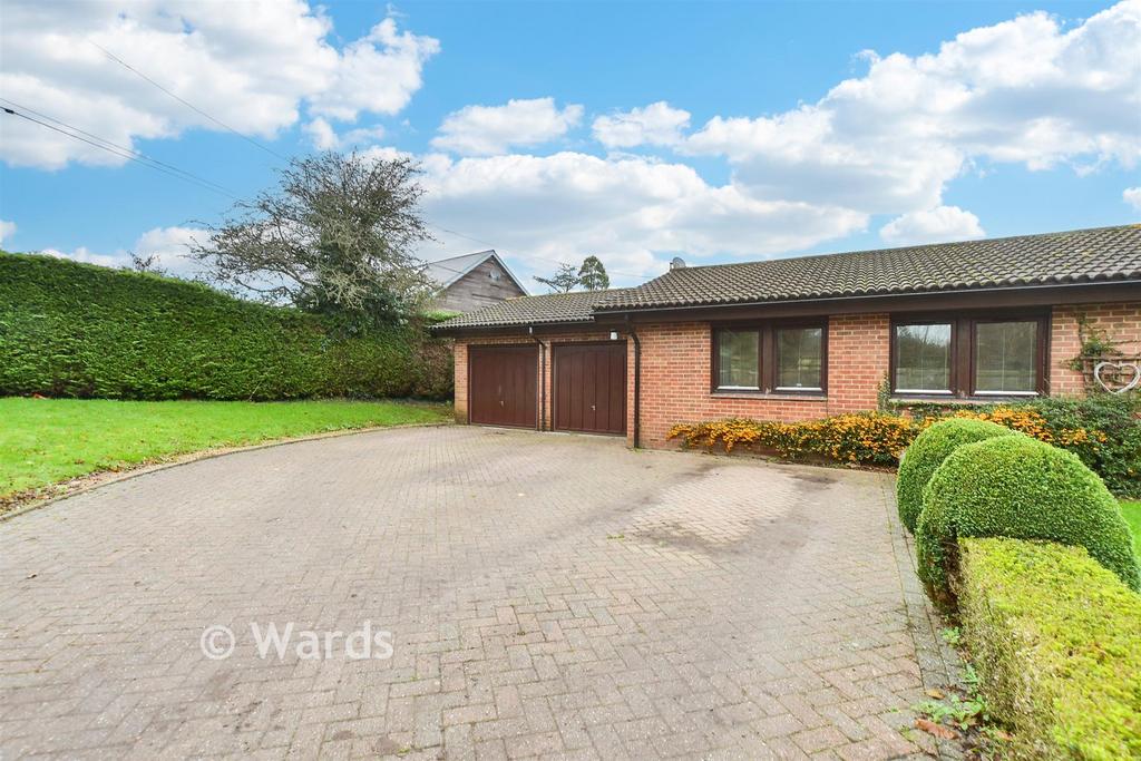 Driveway/Parking
