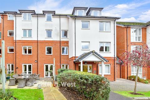 2 bedroom flat for sale, Victory Court, Waterlooville PO7