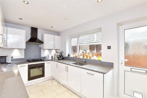 undefined, Rowe Avenue North, Peacehaven, East Sussex