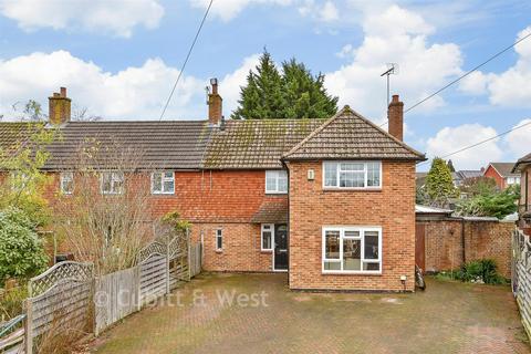 3 bedroom end of terrace house for sale, Middlemead Road, Great Bookham, Surrey