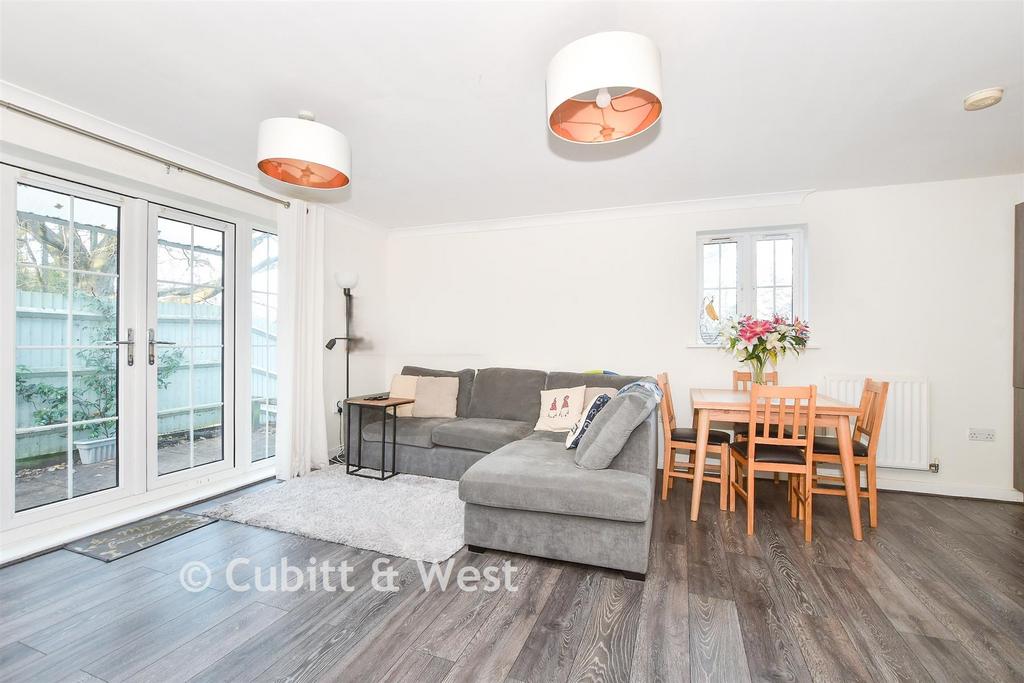 Kitchen/Lounge /Dining Room.