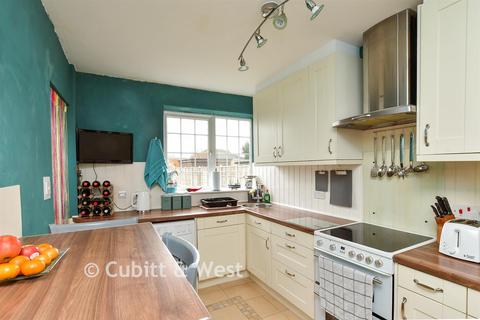 3 bedroom semi-detached house for sale, Sherwood Road, Bognor Regis PO22