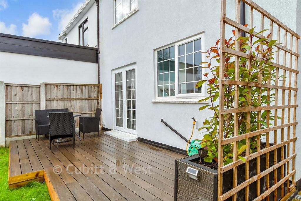 Patio / Decking