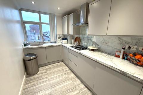 undefined, Dunstable LU5