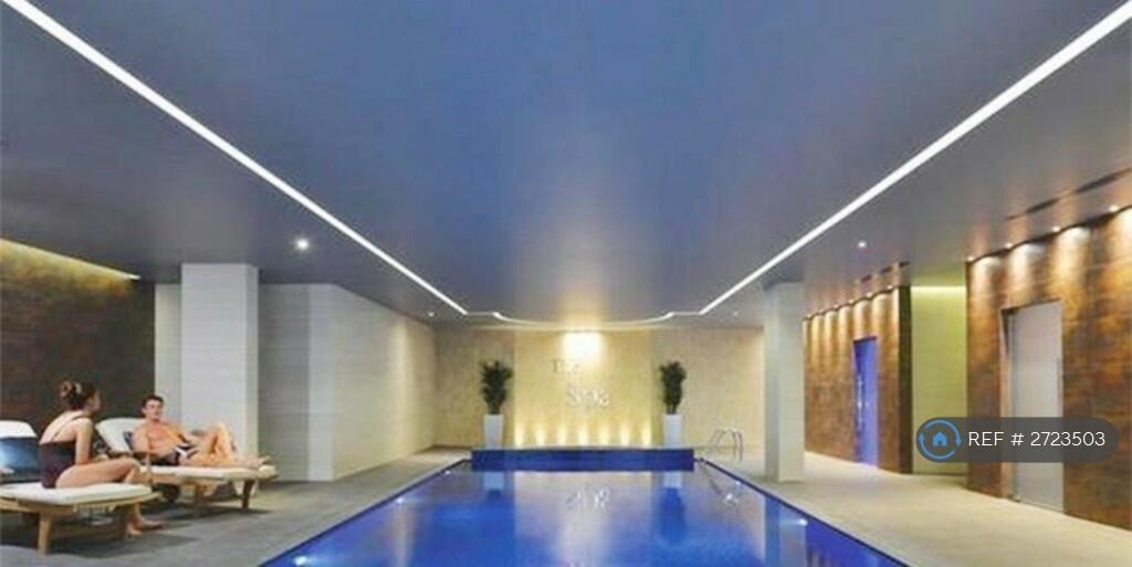 Pool & Spa
