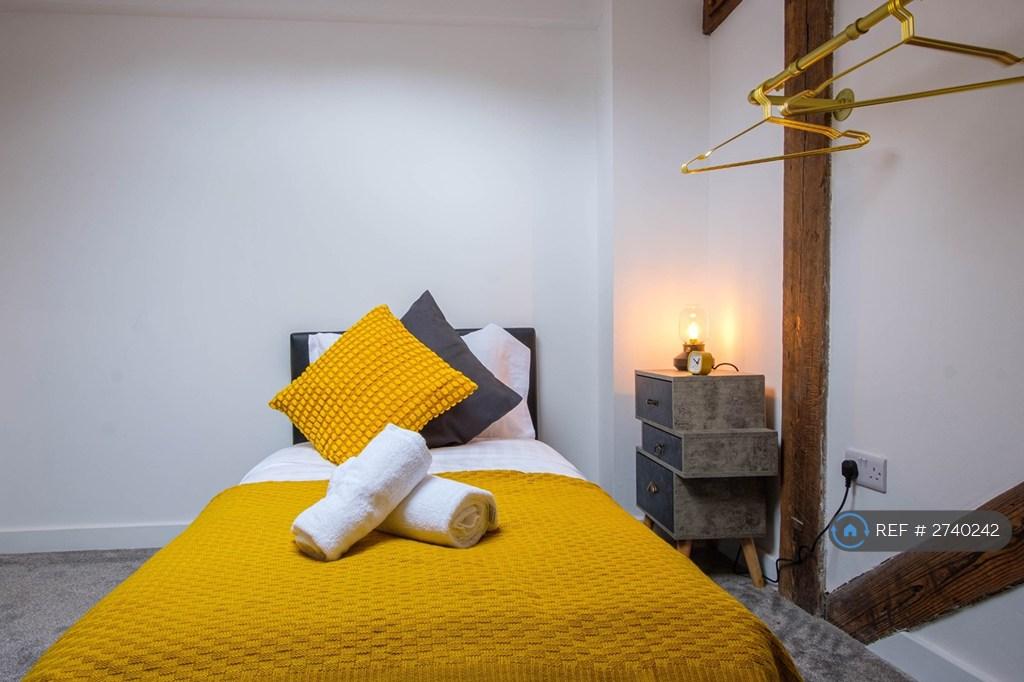 Bedroom 3 (Single Bed)