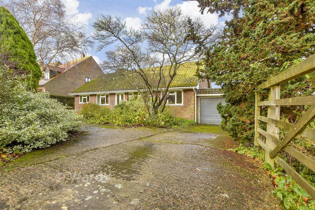 Driveway/Parking