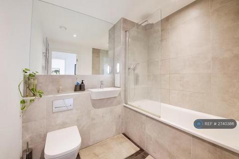 1 bedroom flat to rent, Billington House, Barking, IG11