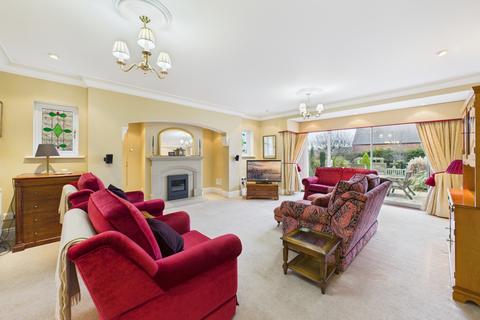 4 bedroom detached house for sale, Bushey Wood Road, Dore, S17 3QD