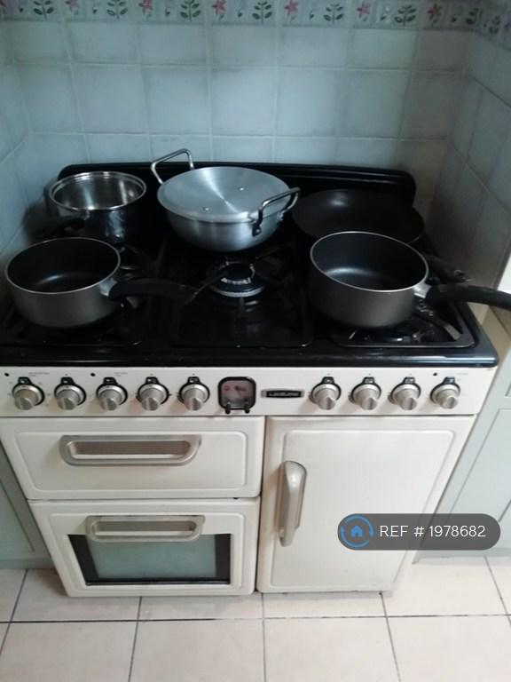 Oven