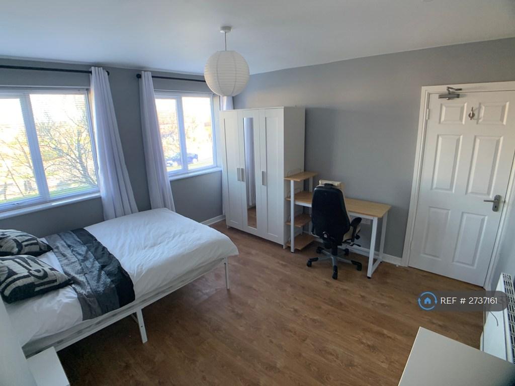Main Bedroom 3
