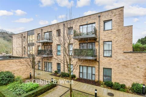 2 bedroom flat for sale, Old Barn Lane, Kenley, Surrey