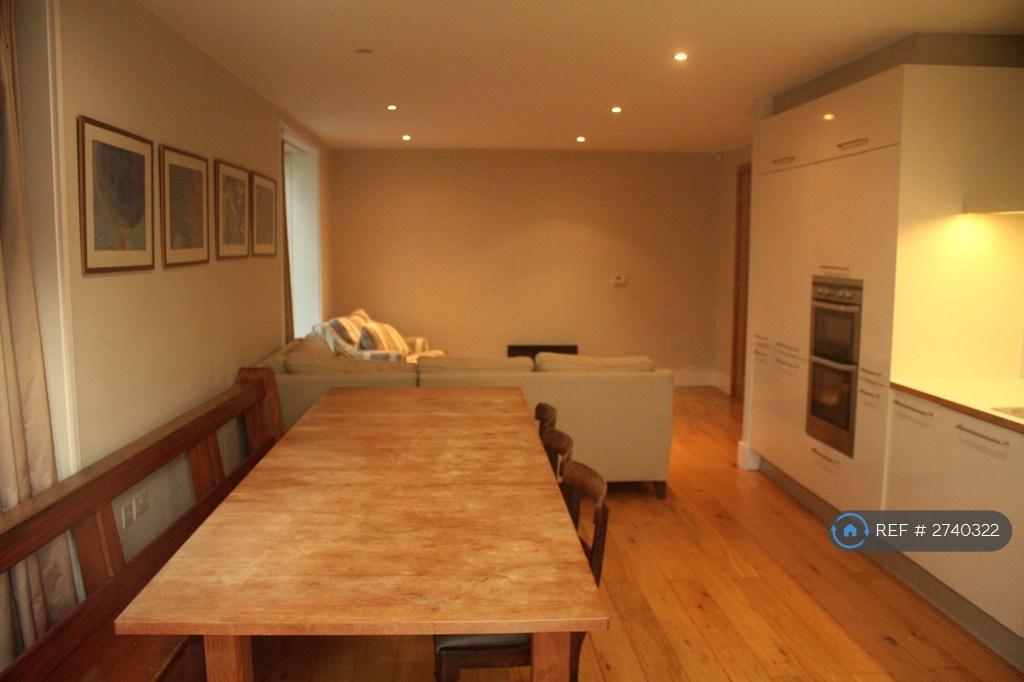 Open-Plan Kitchen/Diner