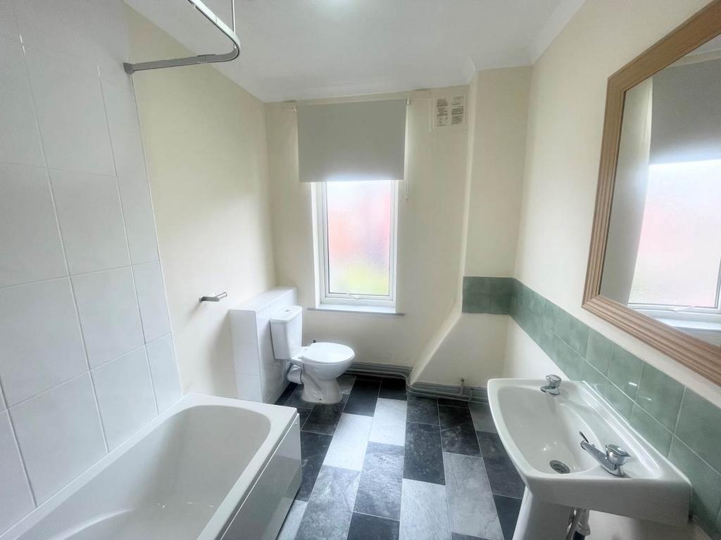 Bathroom (1)