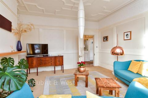 4 bedroom terraced house for sale, Ditchling Road, Brighton, East Sussex