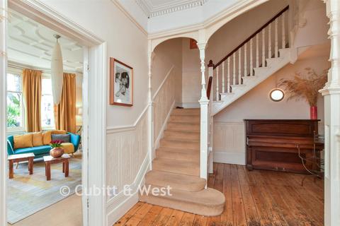4 bedroom terraced house for sale, Ditchling Road, Brighton, East Sussex