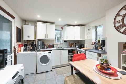 undefined, Ruthen Close, Epsom KT18