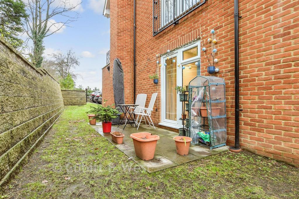 Patio / Decking