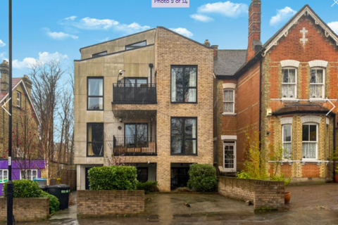 South Park Hill Road, South Croydon, CR2