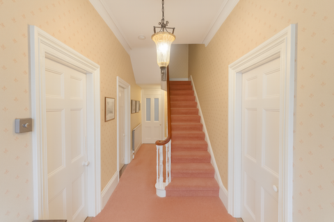 5 bedroom detached house for sale, Watts Avenue, Rochester