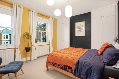 4 bedroom terraced house for sale, Erleigh Road, Reading