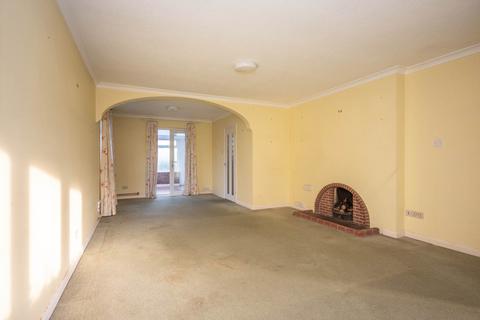 undefined, Kingsway, Holt NR25