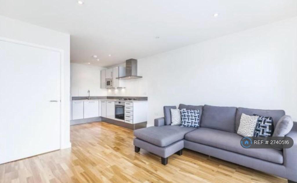 Living Room/Kitchen