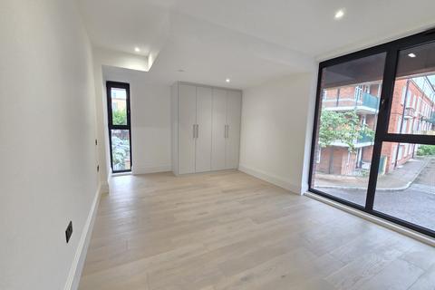 2 bedroom apartment to rent, Rotherhithe Street, London, SE16
