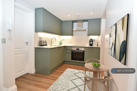 1 bedroom flat to rent, Westbourne Grove Terrace, London, W2