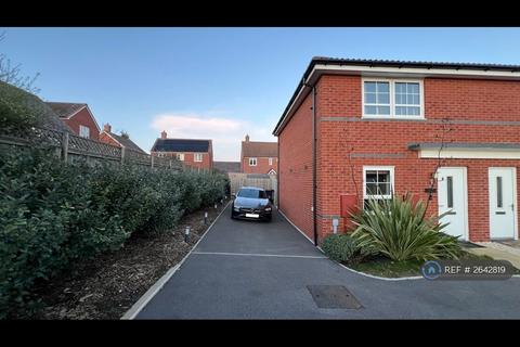 2 bedroom end of terrace house to rent, Eagle Crescent, Newent, GL18